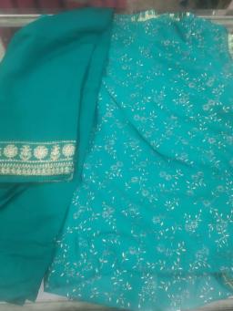 Nyra Cut Women Nyra Cut Kurta with Pant with Embroidery Work